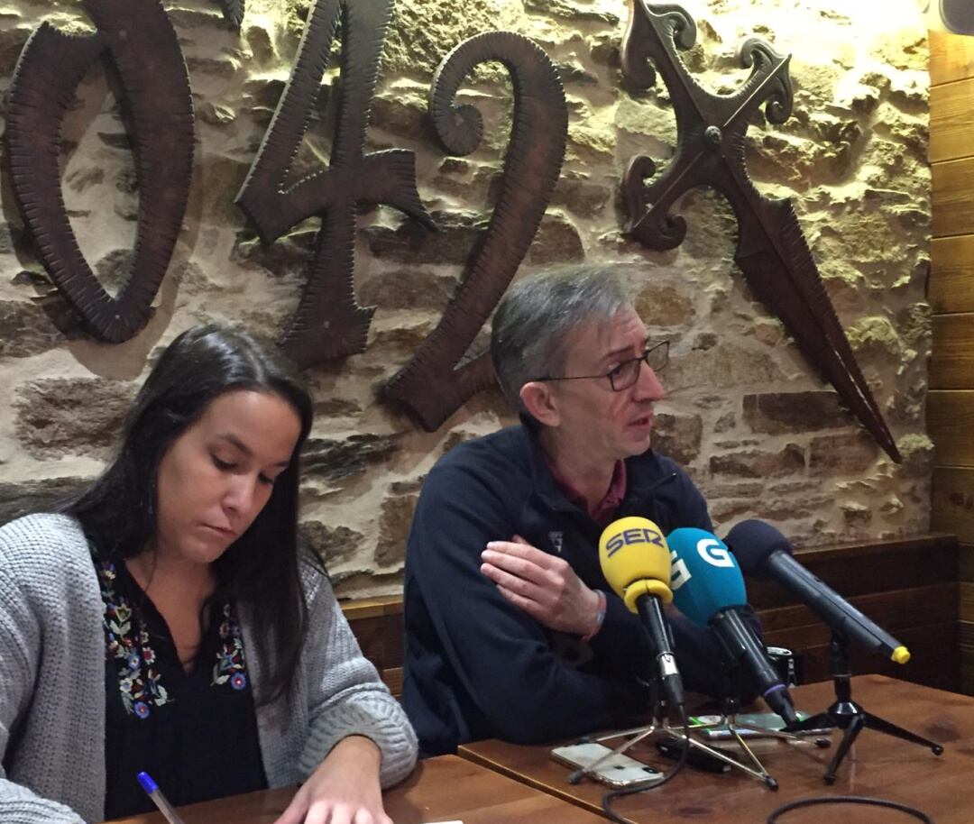 Moncho Fernández, durante la rueda de prensa celebrada en el Mesón O 42 