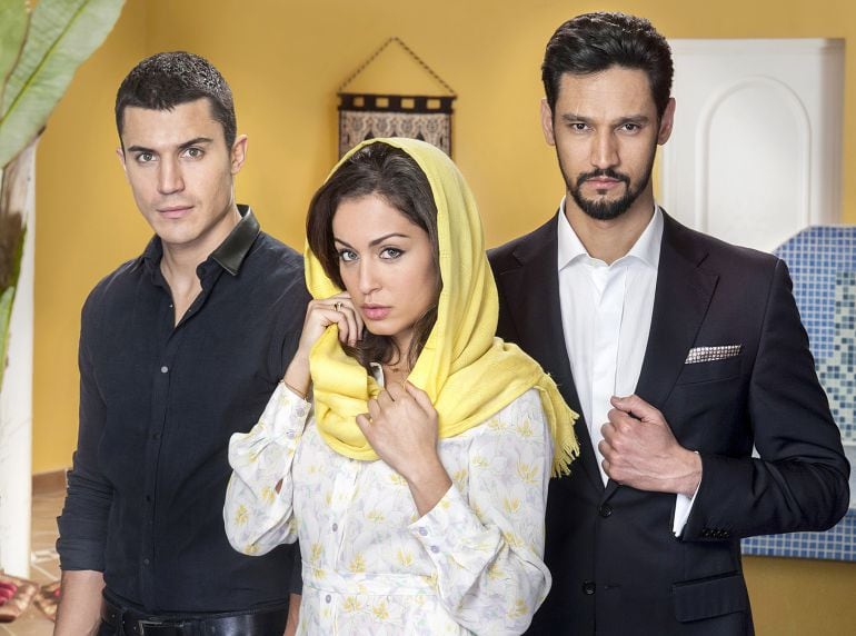 Álex González, Hiba Abouk y Stany Coppet, protagonistas de &#039;El Príncipe&#039;