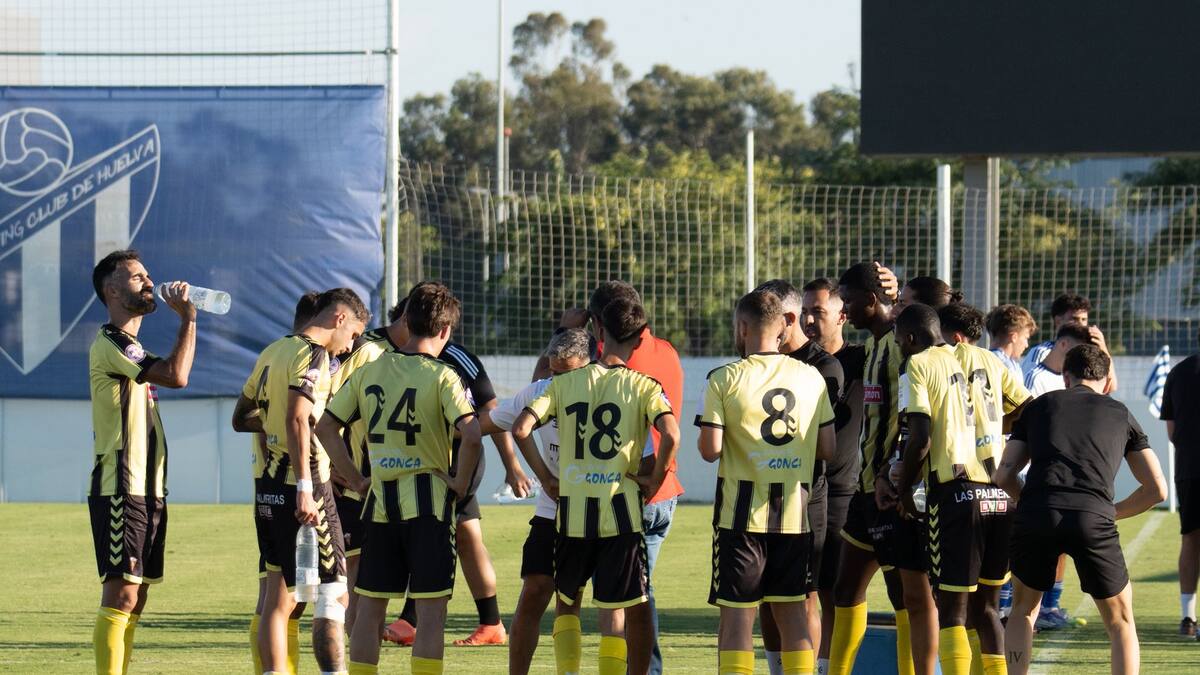 Cheli analiza el San Roque de Lepe v Balona