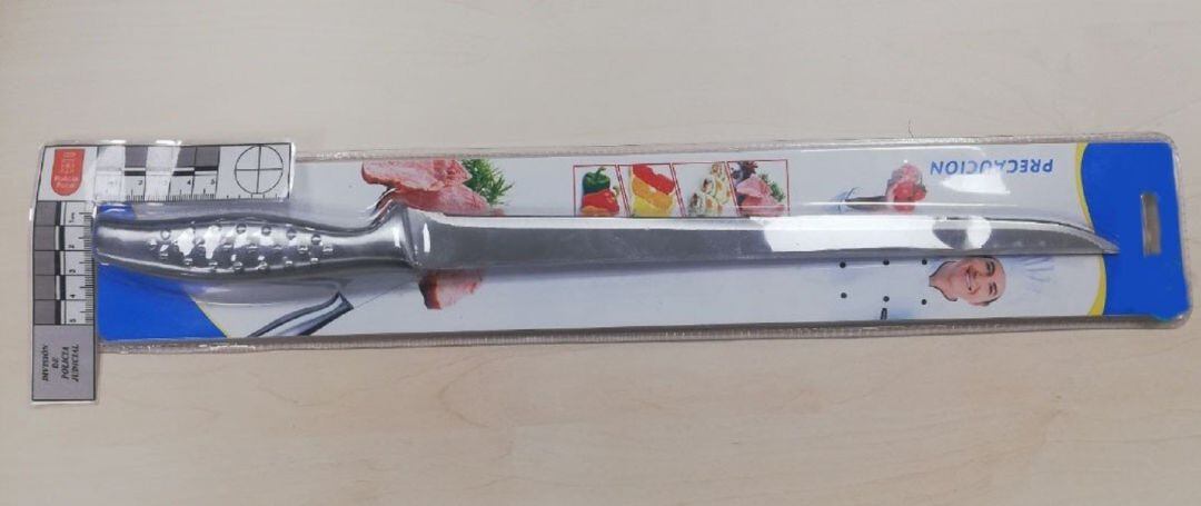 Cuchillo similar al utilizado en la agresión 