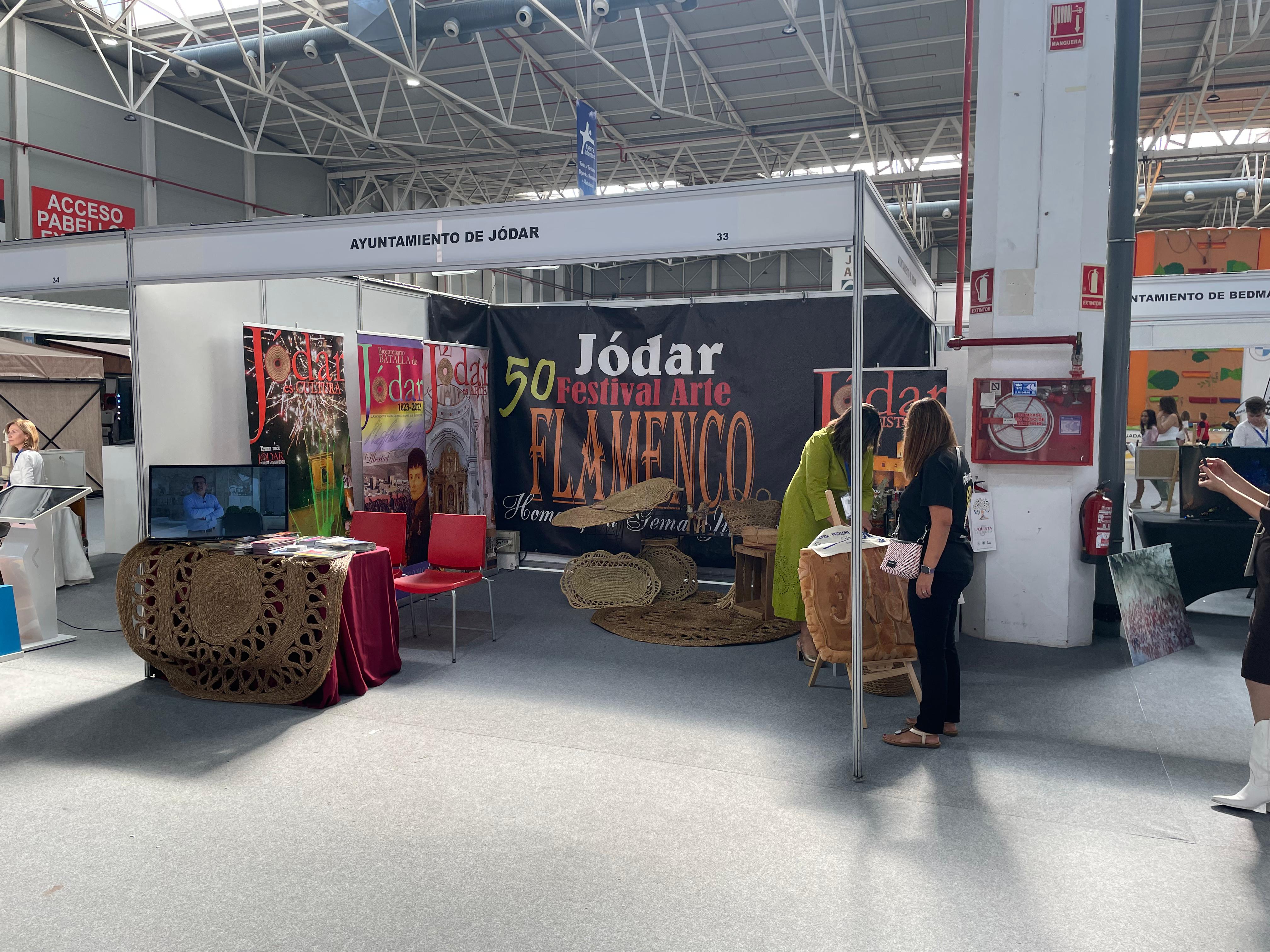 Stand del Ayuntamiento de Jódar en Tierra Adentro 2023