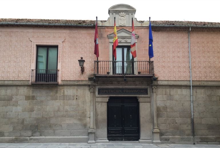 Fachada de la Diputación Provincial de Segovia