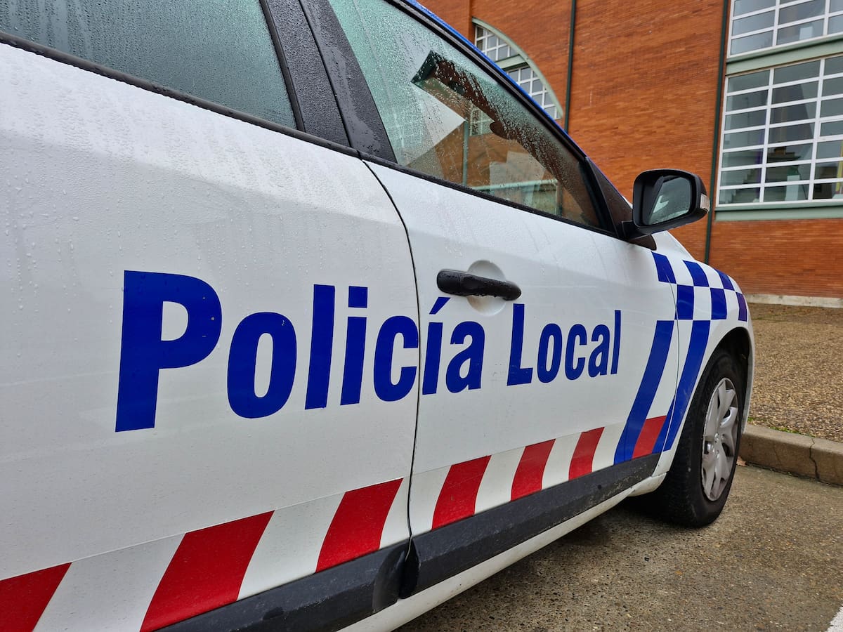 Sorprendido conduciendo sin carnet y en sentido contrario