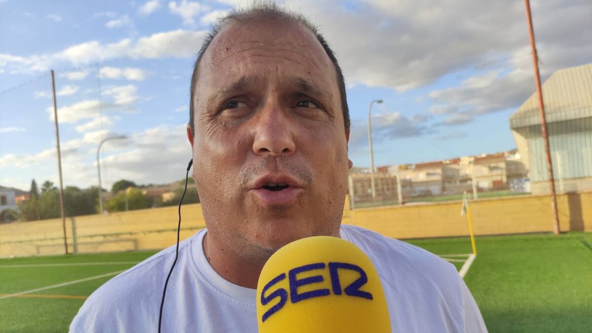 Lasarte analiza todo en la UD Almería