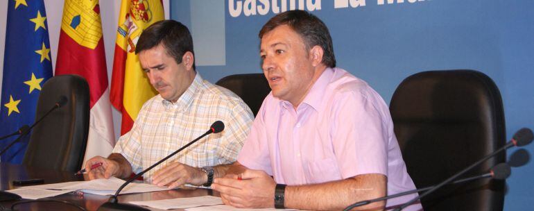 Darío Dolz, a la derecha de la imagen