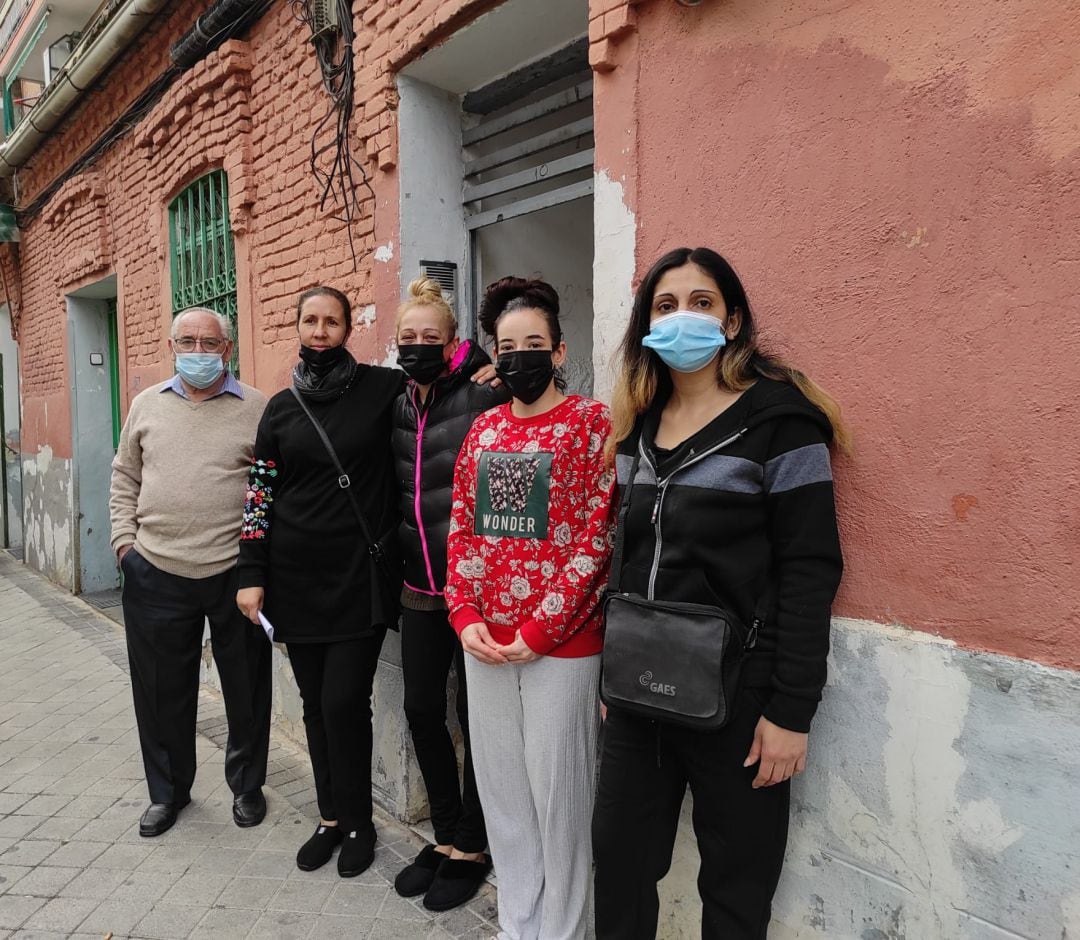 Vecinos y residentes de Peironcely 10, en el Distrito de Vallecas