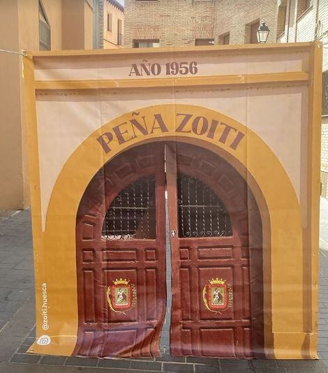 Puerta de los encierros infantiles