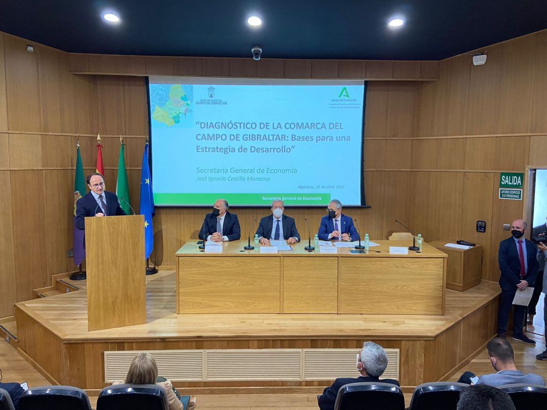 Un momento del acto.