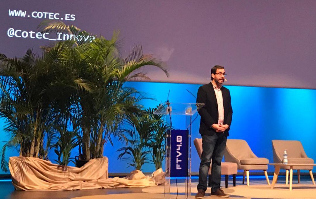 Jorge Barrero, director de la Fundación COTEC, durante una ponencia en el III Congreso Internacional de Tecnología y Turismo, Fuerteventura 4.0. 