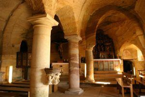 Interior de la ermita de Olleros.