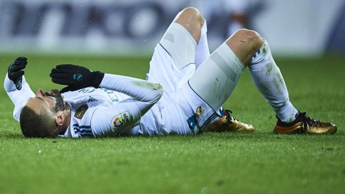 ¿Debe ser titular Benzema ante el PSG?