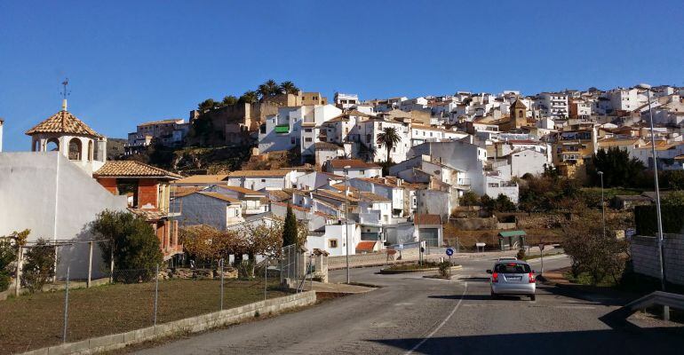 Entrada a Castillo de Locubín.