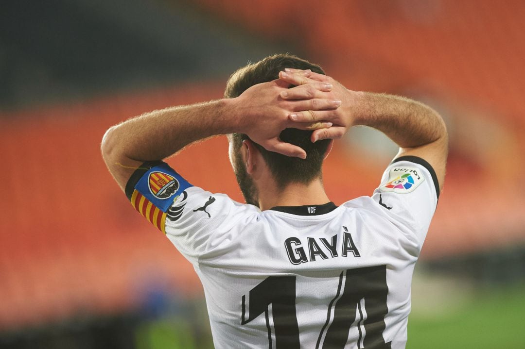 Jose Luis Gaya of Valencia CF during the La Liga Santander mach between Valencia and Osasuna at Estadio de Mestalla on 23 January, 2021 in Valencia, Spain AFP7 
 ONLY FOR USE IN SPAIN