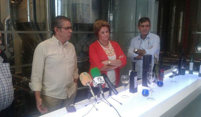 Presentación aceite Vitae Essencia