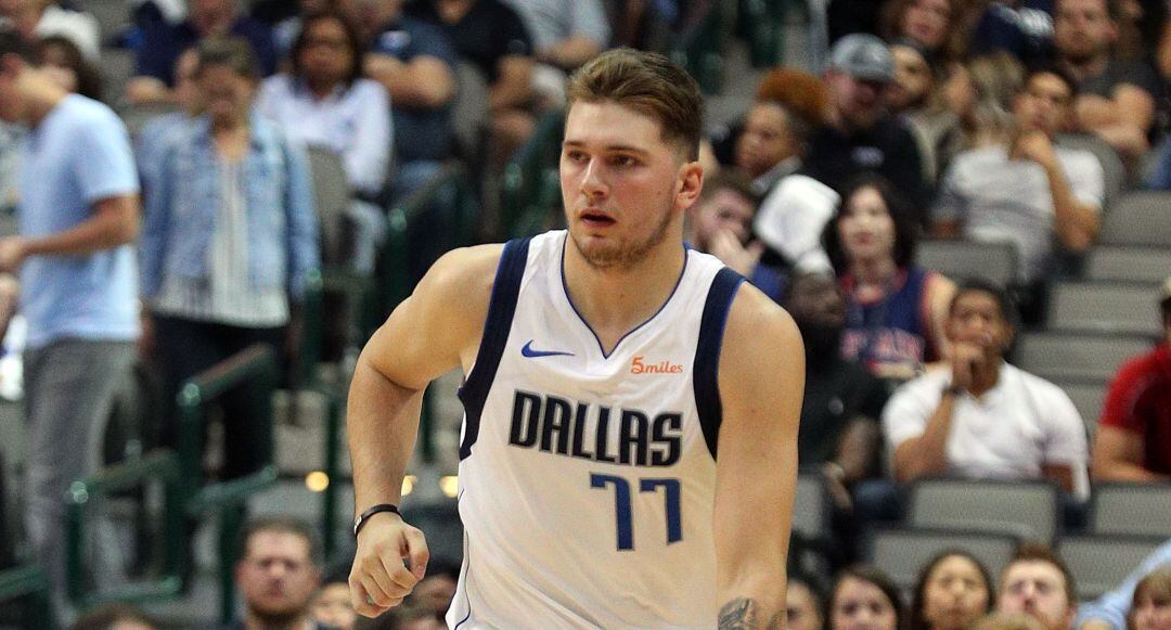 Luka Doncic en un encuentro con los Dallas Mavericks