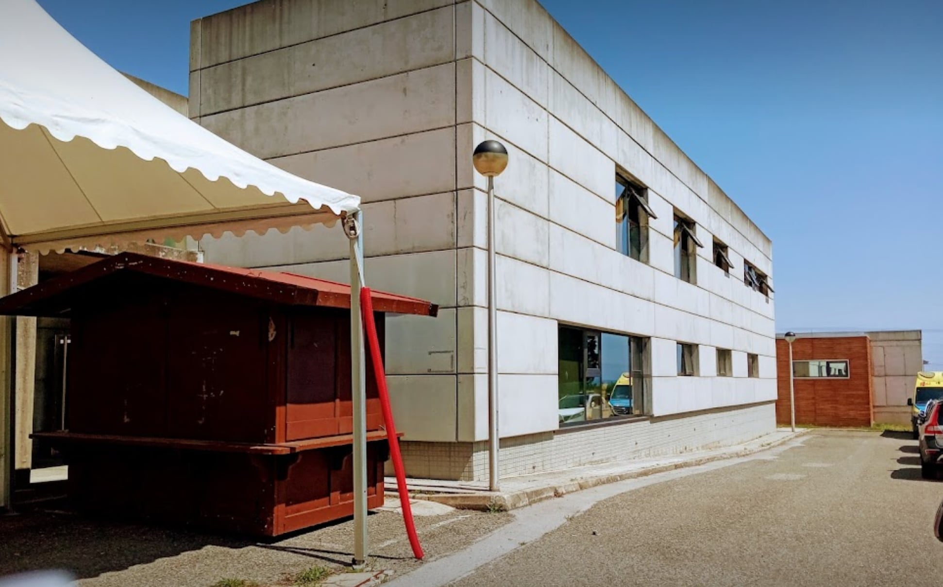 Exterior del centro de salud de Foz