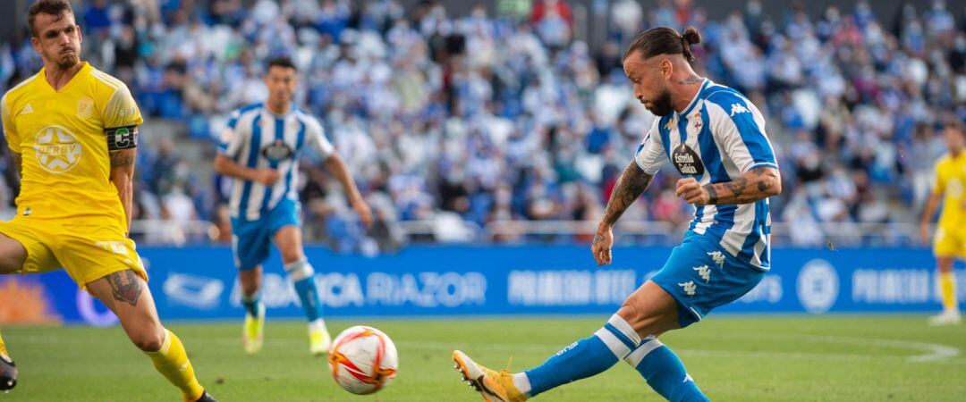 Héctor Hernández en el partido frente al badajoz