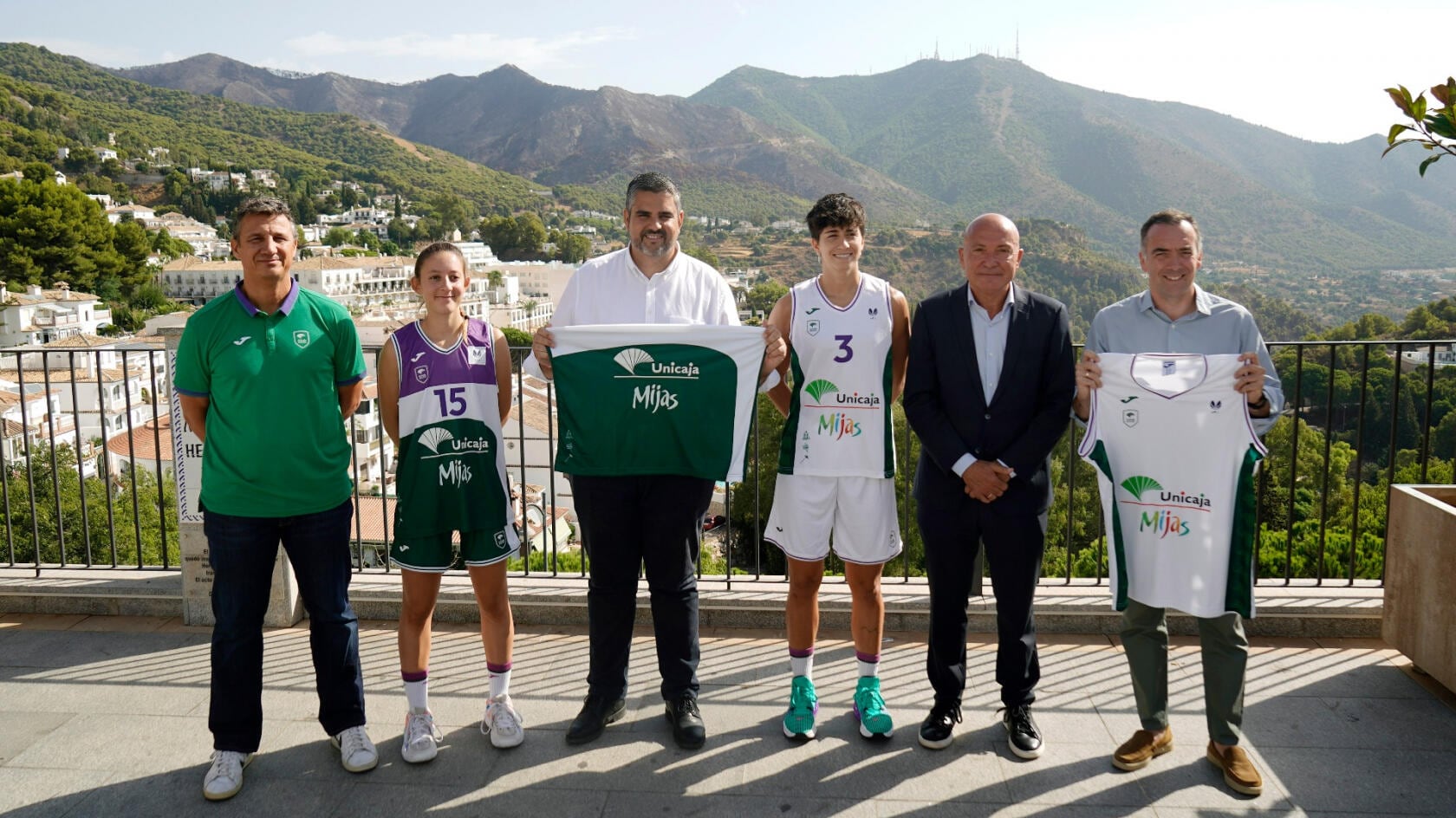 El Ayuntamiento de Mijas patrocina al Unicaja Femenino en la Liga 2