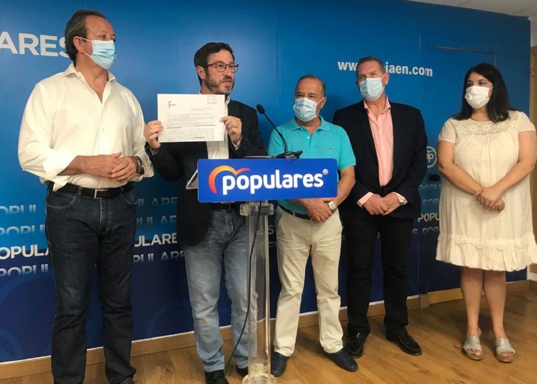 El PP critica que la Diputación Provincial de Jaén dejó de invertir 74 millones de euros en 2019 respecto a lo que estaba previsto