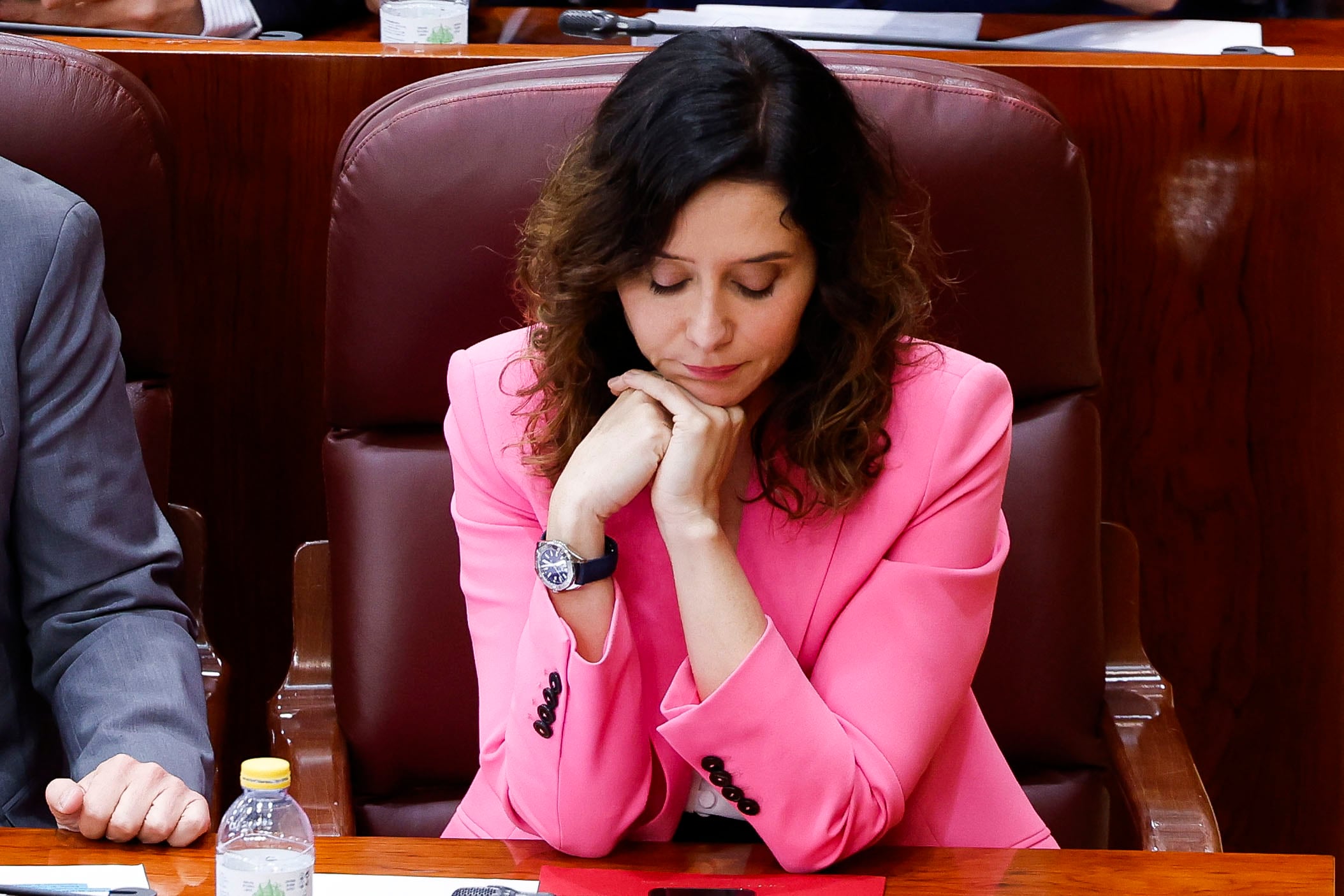 La presidenta de la Comunidad de Madrid, Isabel Díaz Ayuso, durante el pleno de la Asamblea de Madrid, este jueves