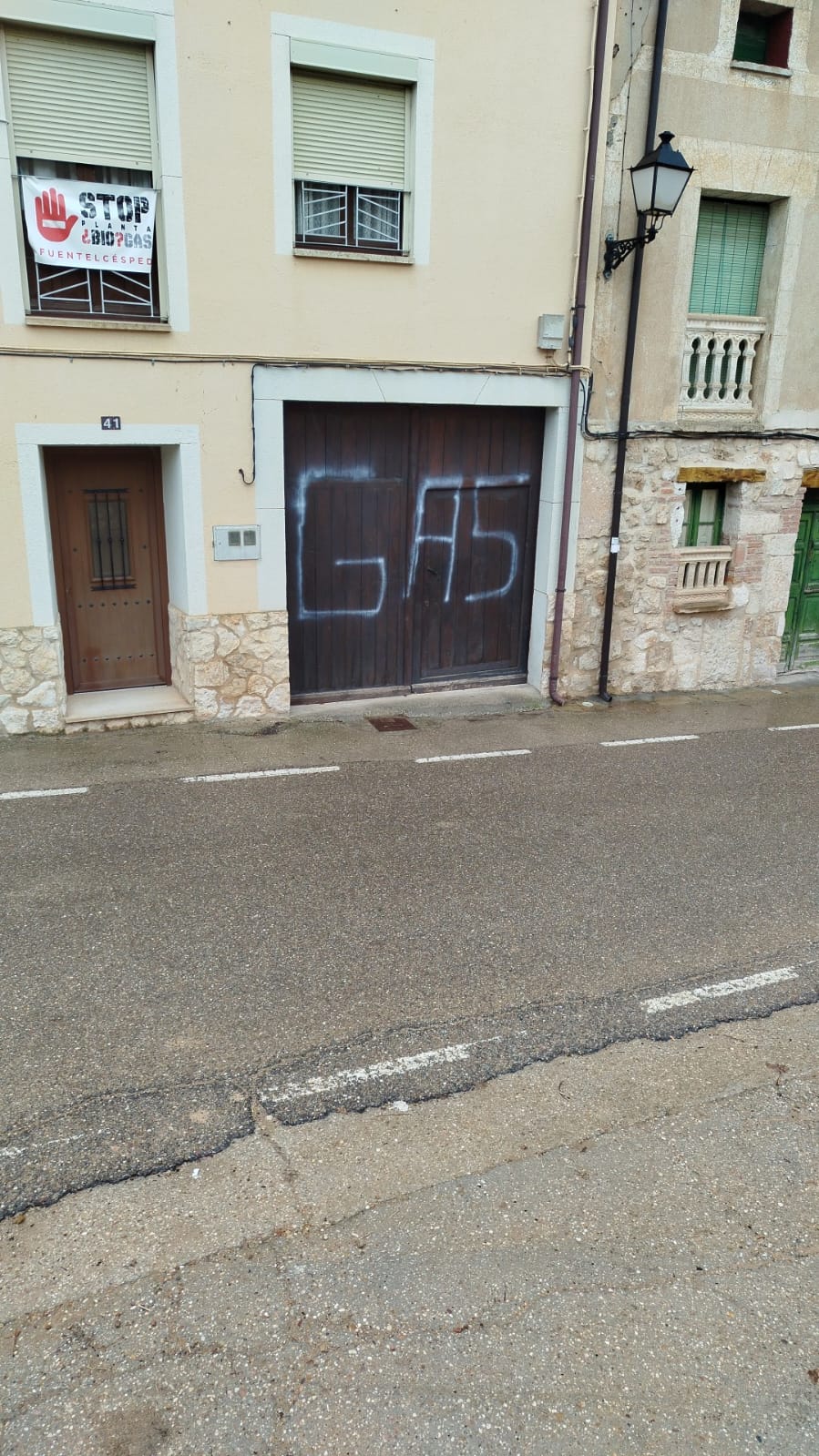 Pintadas contra los detractores del biogás