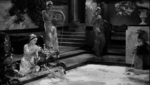 Claudette Colbert (La señal de la Cruz)