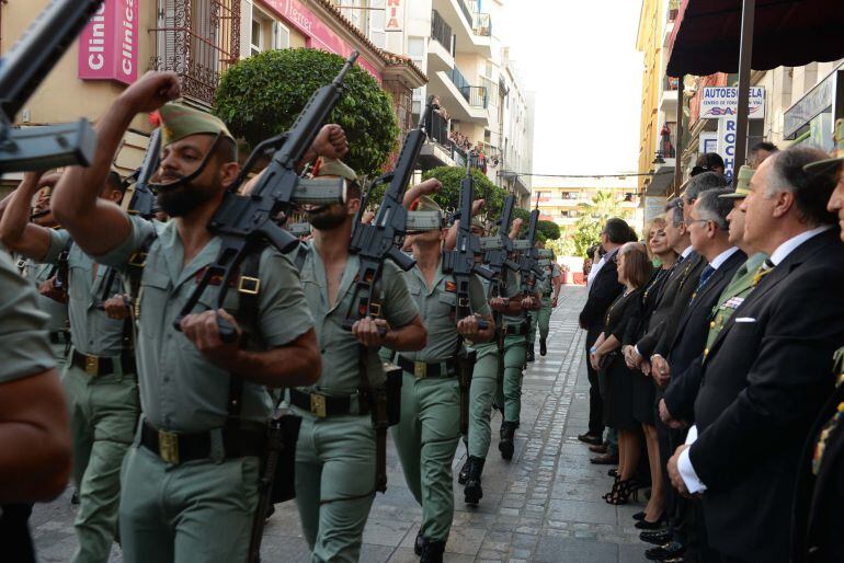 La Legión desfilando en Algeciras