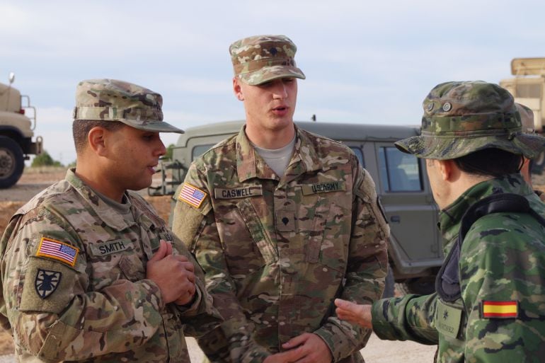 Militares participando en el ejercicio de la OTAN