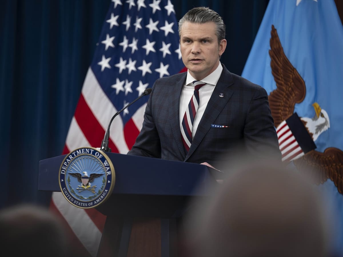 Xavier Vidal-Folch, sobre el secretario de Defensa de EEUU: "Una guerra no se gana con insultos"