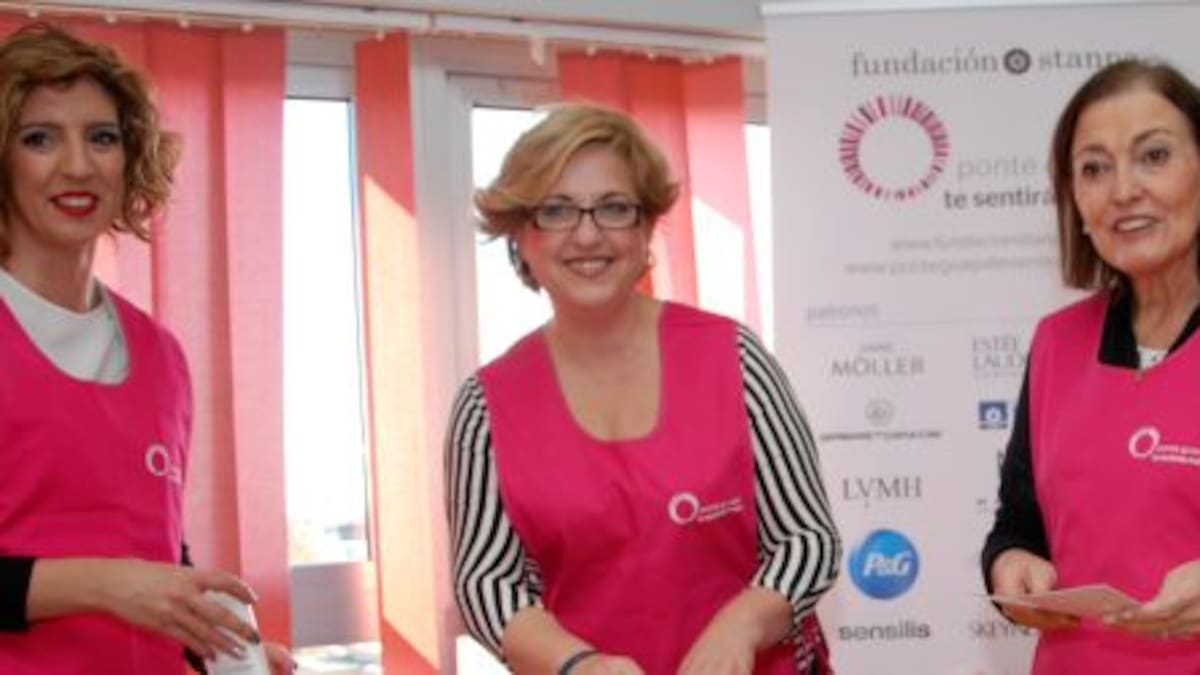 El Hospital pone en marcha el programa "Ponte Guapa te Sentirás Mejor"