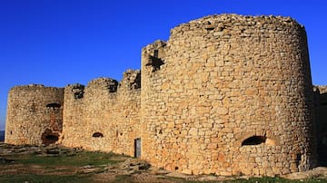 Cardenete: muchas fuentes, un lavadero y un castillo inacabado