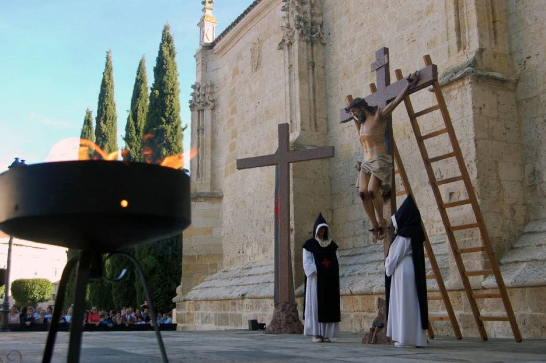 Función del Descendimiento en la Semana Santa de Palencia