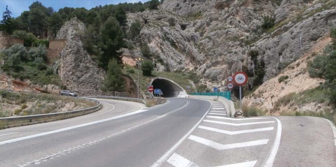La Diputación mejorará la eficiencia energética y adecuará equipamientos de seguridad del túnel del Salt, en Alcoy.