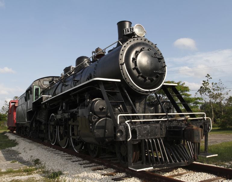 Los ayuntamientos reivindican el tren turístico desde hace casi dos décadas