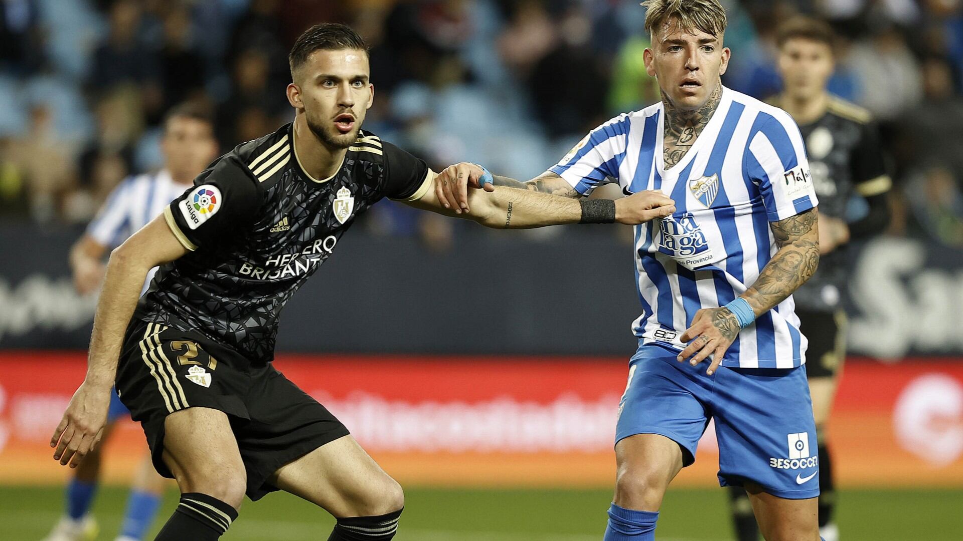 El delantero del Málaga Brandon Thomas fue protagonista de un posible penalti en el partido contra la Ponferradina
