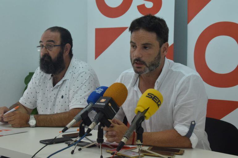 Juan Carlos Trujillo y Salvador Hervás comparecen ante los medios de comunicación