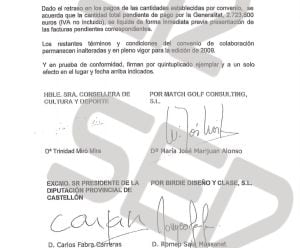 Addenda al convenio para incrementar en un millón de euros los dos millones acordados en principio, firmada por la consejera de Cultura, Trinidad Miró, la testaferro de Granados, María José Marijuán, y Carlos Fabra.