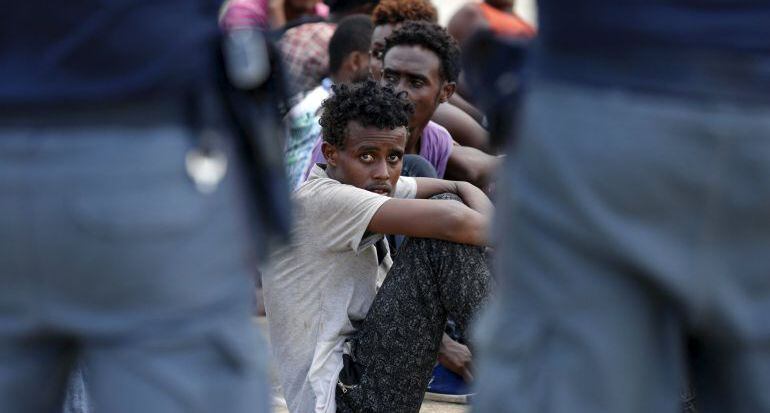 Foto de archivo de inmigrantes en Ceuta. 