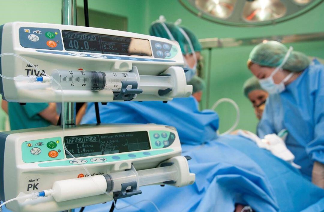 La detección precoz es clave para prevenir la enfermedad o diagnosticarla en fases iniciales cuando el tratamiento es más efectivo y las posibilidades de curación son más altas. 