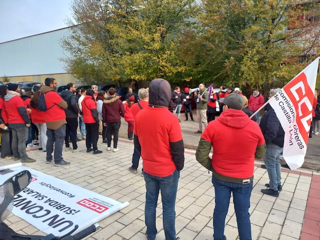 Tercera jornada de huelga de los trabajadores de RTVCyL | Cadena SER