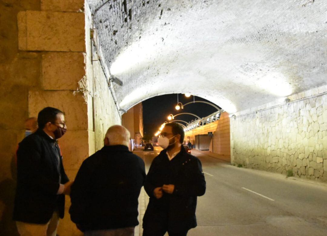 Iluminación del ‘Puente de los Carros’ 