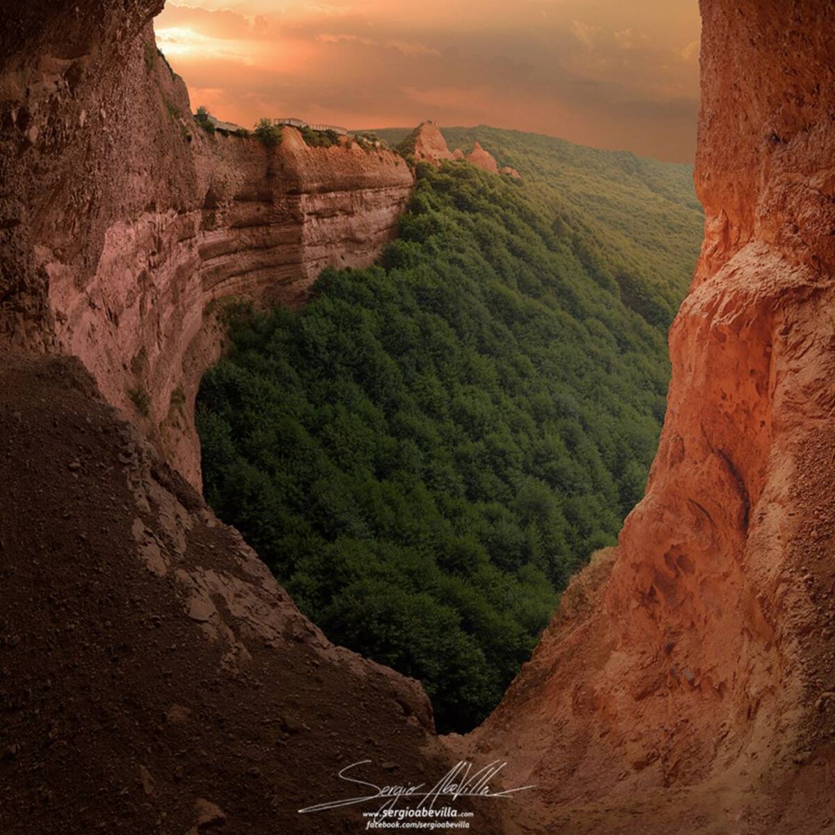 La visita de turistas de Las Médulas se desinfló un 26% en julio con relación al mismo mes del año pasado