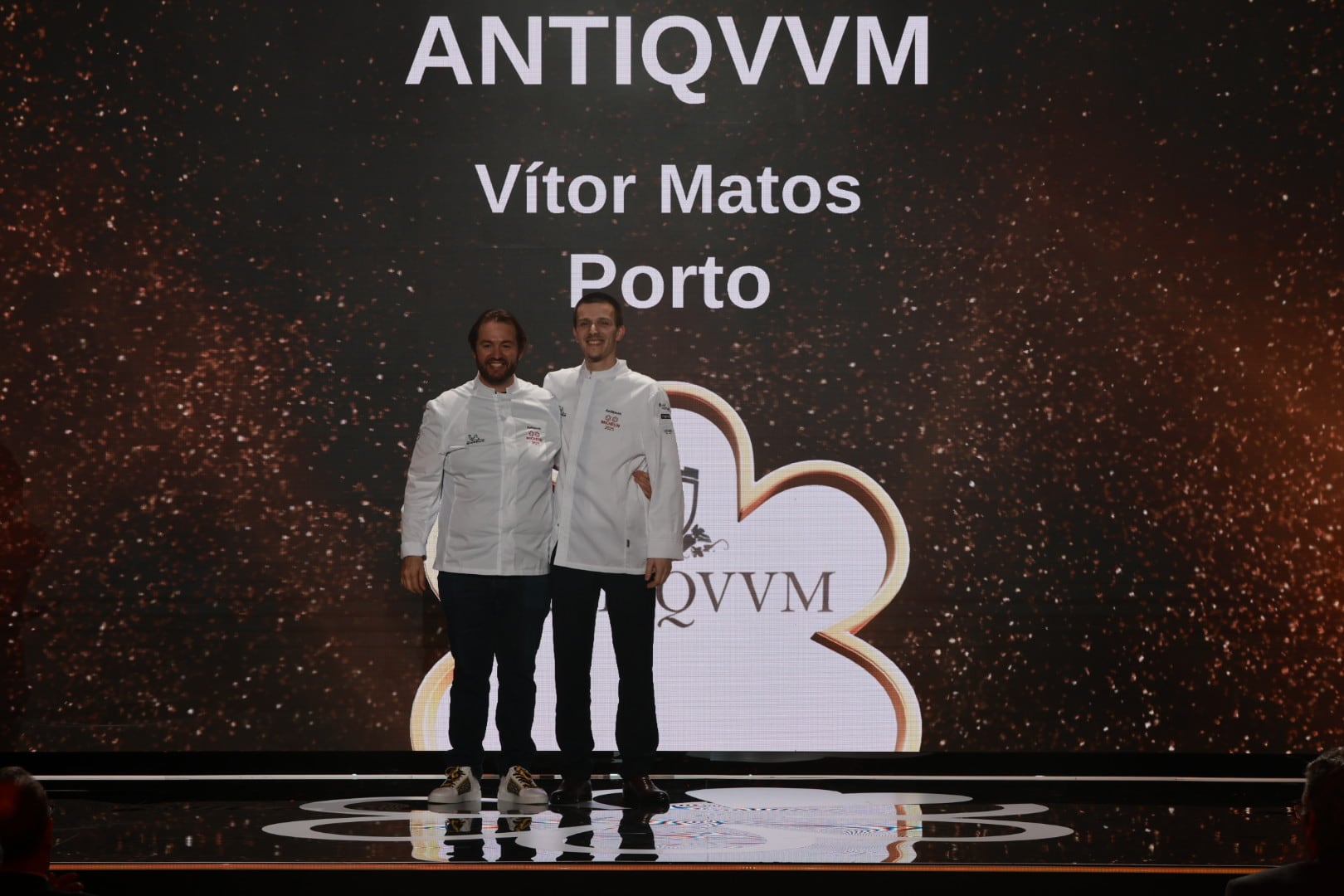 Vítor Matos (i) fue el gran triunfador de la gala de Michelin en Portugal.