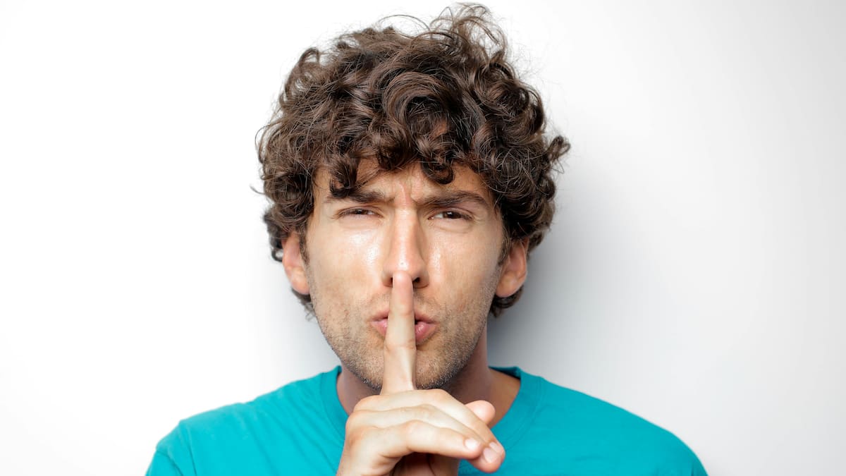 Espacio de Comunicación: El silencio como refugio, ¿protección o trampa en nuestras relaciones?