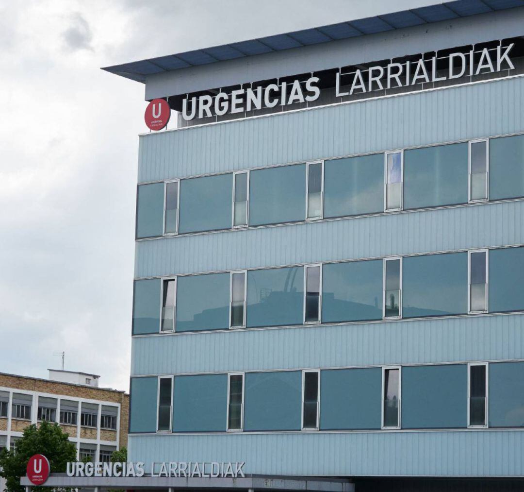 Acceso del Servicio de Urgencias del Complejo Hospitalario de Navarra
