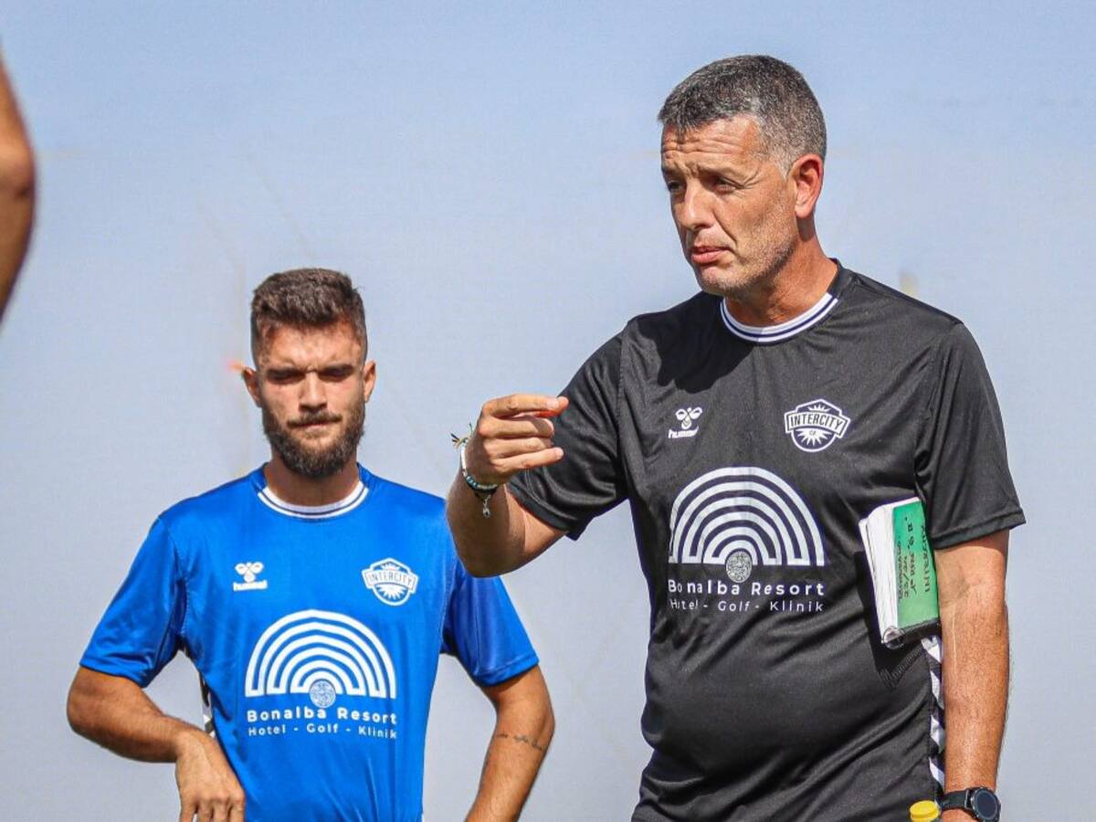 Alejandro Sandroni, entrenador del Intercity, en la previa del partido ante el Málaga