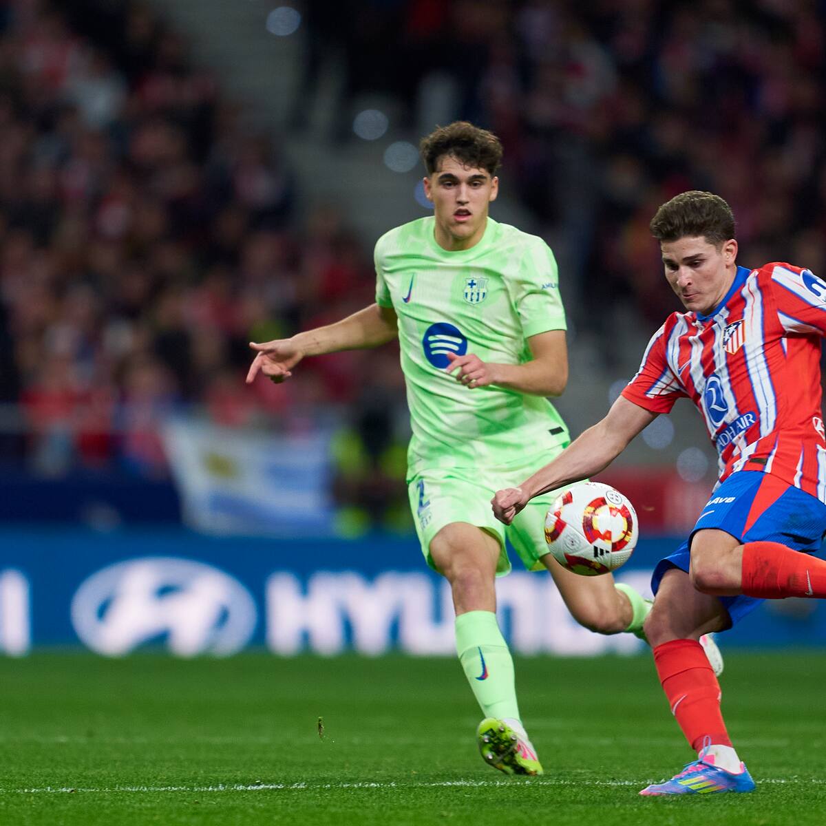 Laporta habla públicamente del interés del Barça en Julián Álvarez: "La idea es ficharlo cuando se vaya Lewandowski"