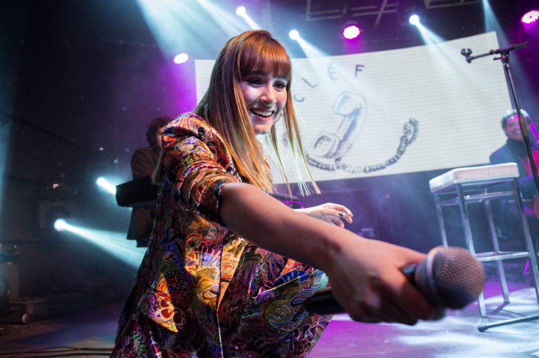 Aitana en LOS40 Stage