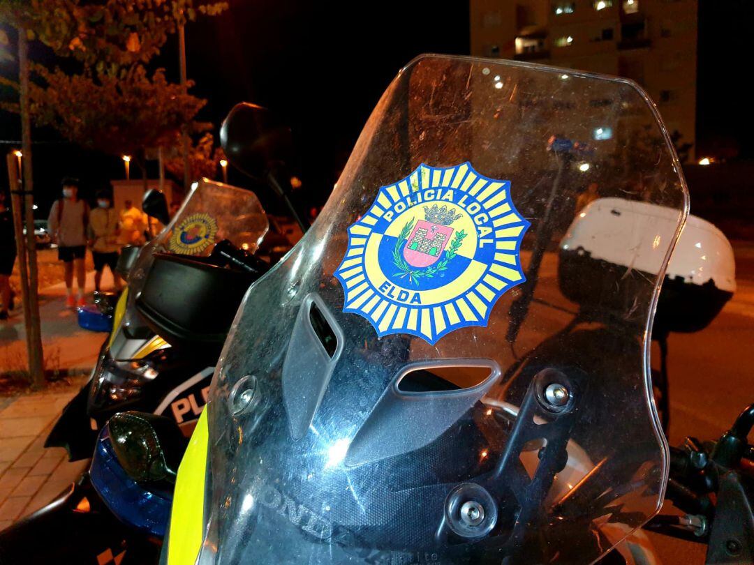 La Policía Local de Elda ha intensificado los controles durante el fin de semana 