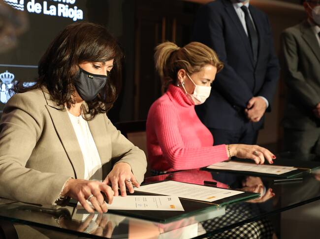 Firma del protocolo para el impulso al desarrollo industrial en Alfaro y Calahorra